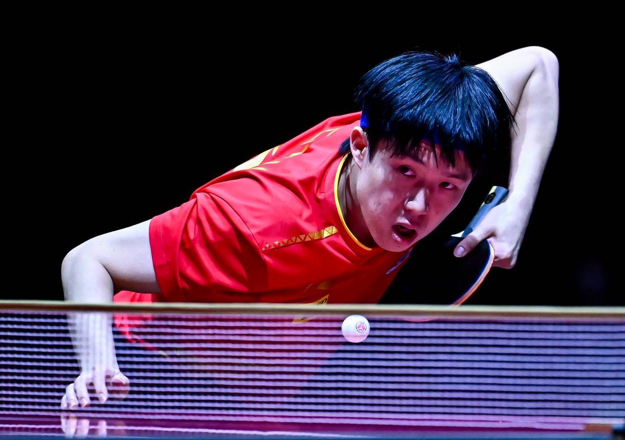 雷速体育官网-英国乒乓球队鏖战日本乒乓球队，王皓打破历史纪录